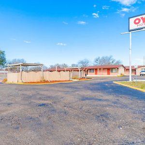 Capital O Hotel Beeville -Us 181